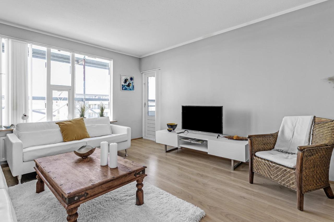 Charming, 2 Bedroom Seaside Apartment Reykjavik Luaran gambar
